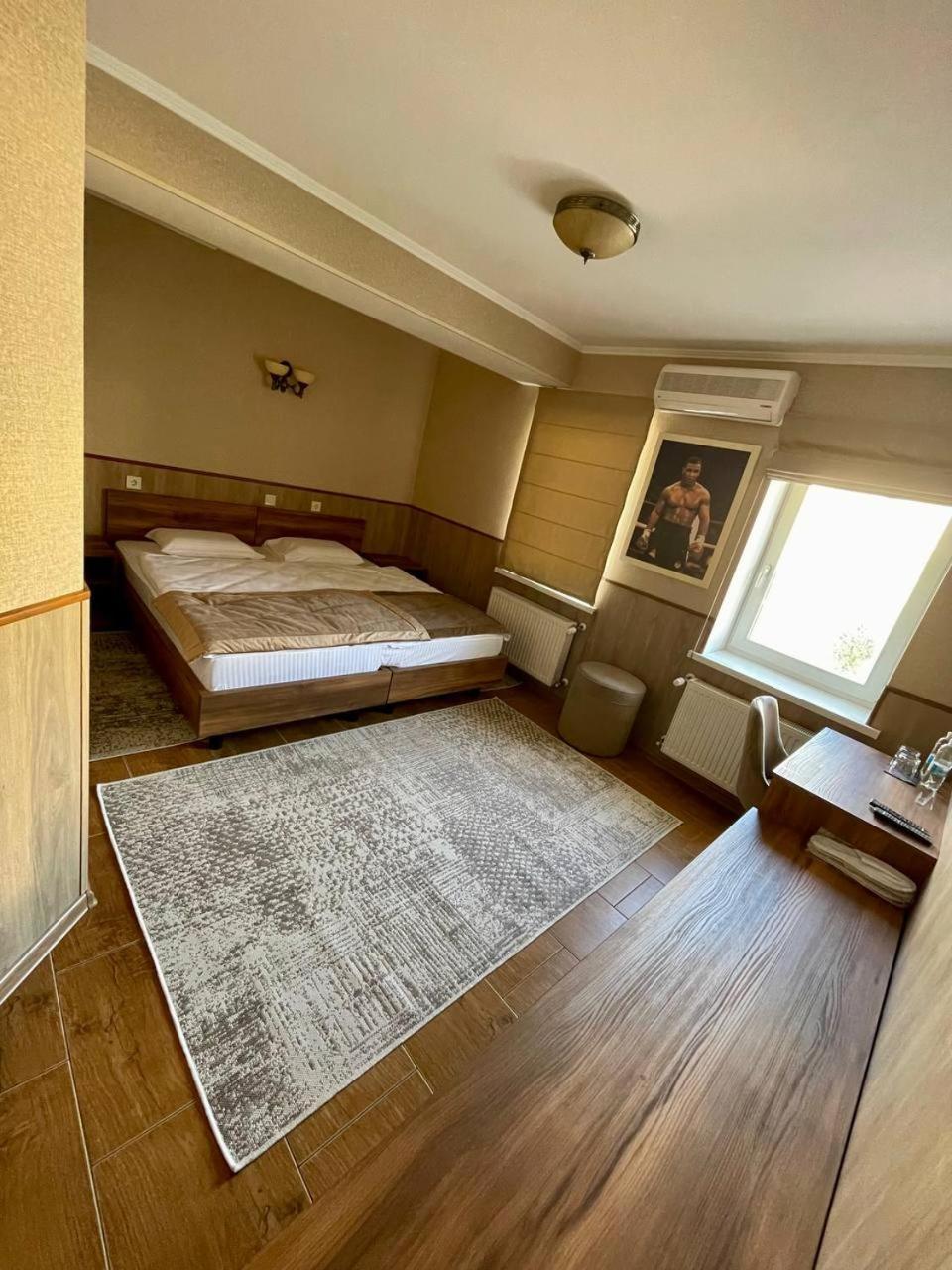 Sport Hotel 2 Tcherkassy Extérieur photo